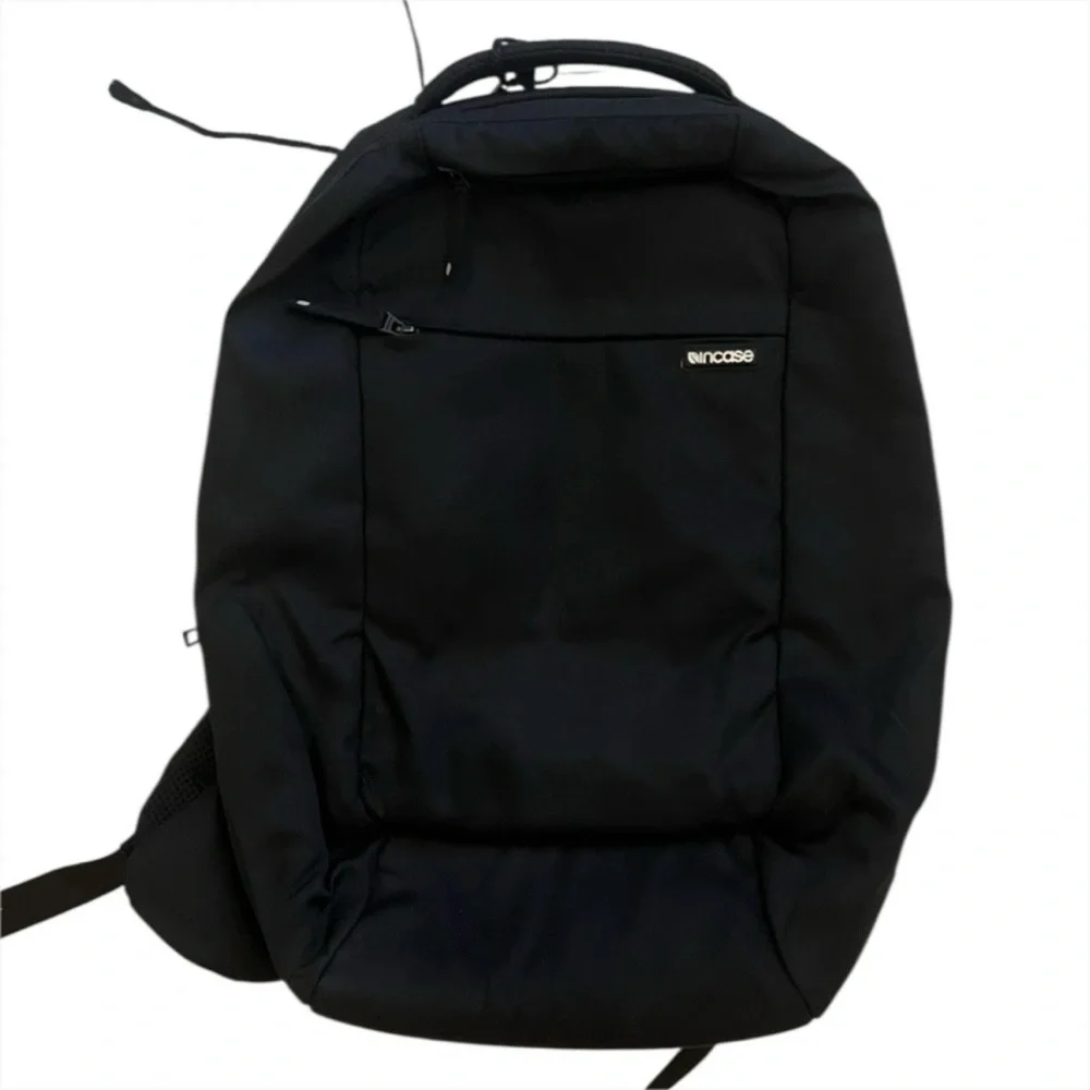 Incase Icon Backpack Black Slim - Picture 2 of 9